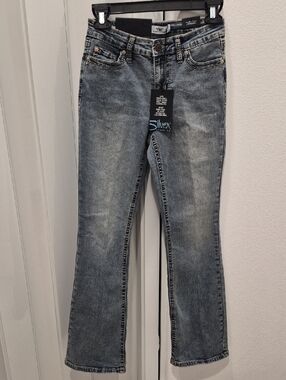 Silver Jeans Women’s Boot Cut Jeans - Faded Blue Wash
